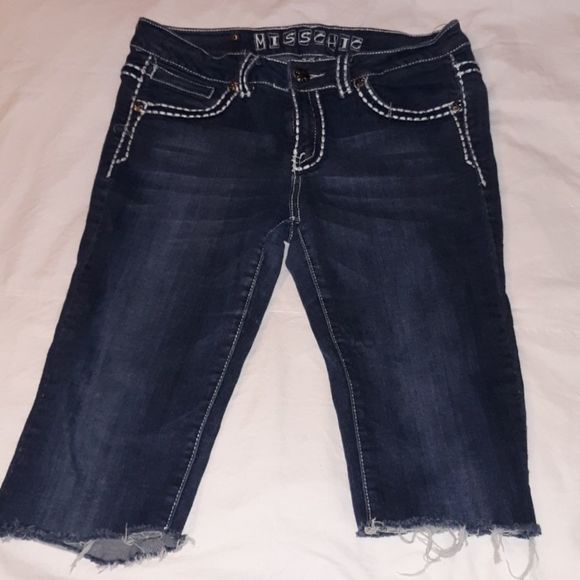 Miss Chic Jean Shorts/Capris 11 Thick Stitching‎ - Picture 1 of 7